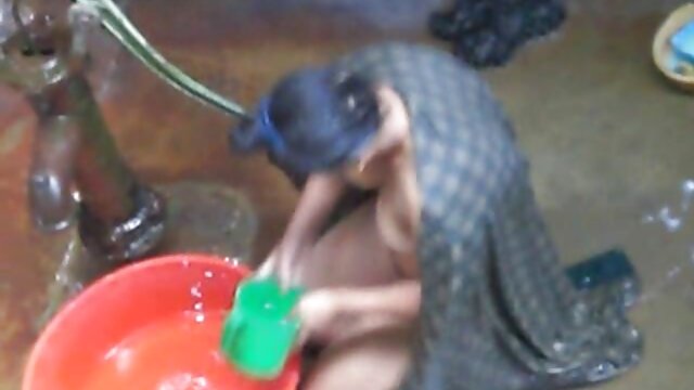 Lanta kecil melawan Sayap Ayam pretzel video panas sex