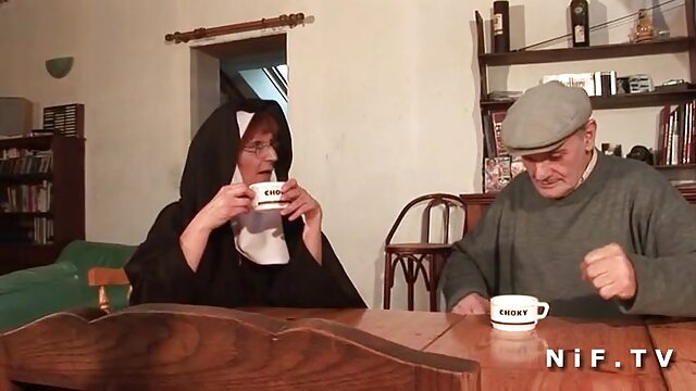 Newhalfclub-Runa Kurage, Mai Ayase bokep hot luna maya